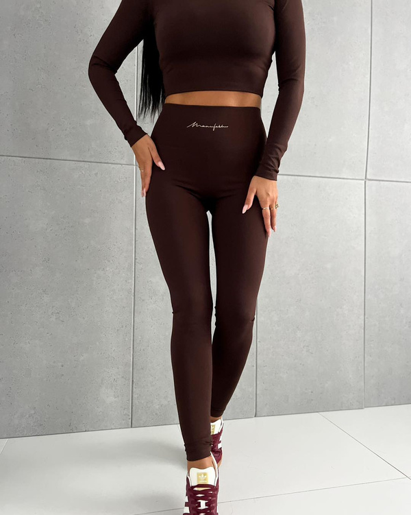 Komplet top+legginsy z napisem -czekoladowy