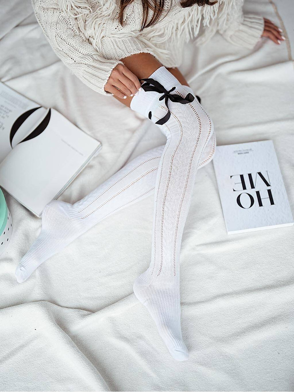 Damskie zakolanówki świąteczne ażurowe warkocz ze wstążką białe