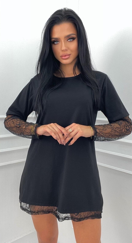 Elegancka bluzka damska z koronką - czarna tunika oversize