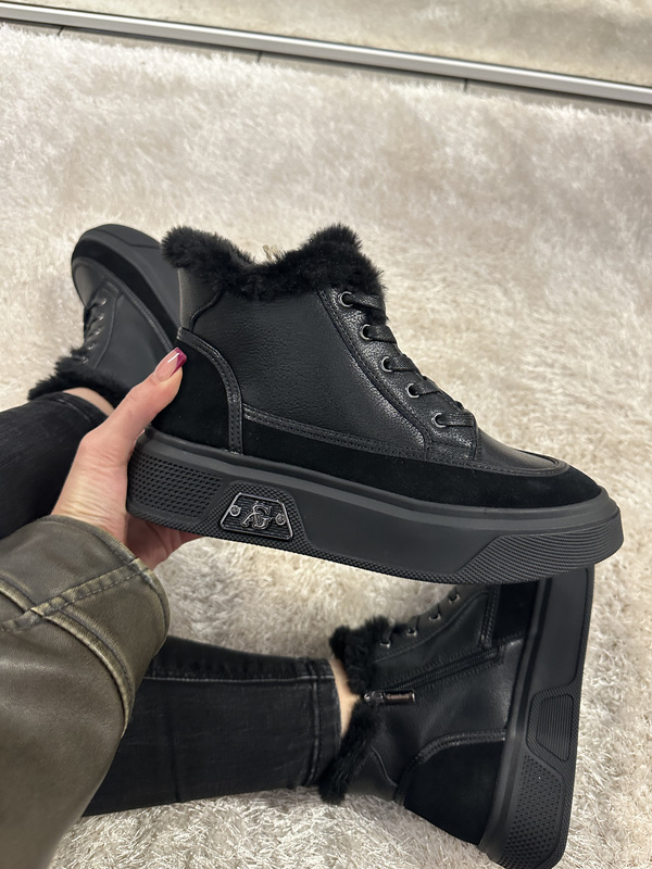 Botki damskie sneakersy ocieplane ze skóry naturalnej czarne